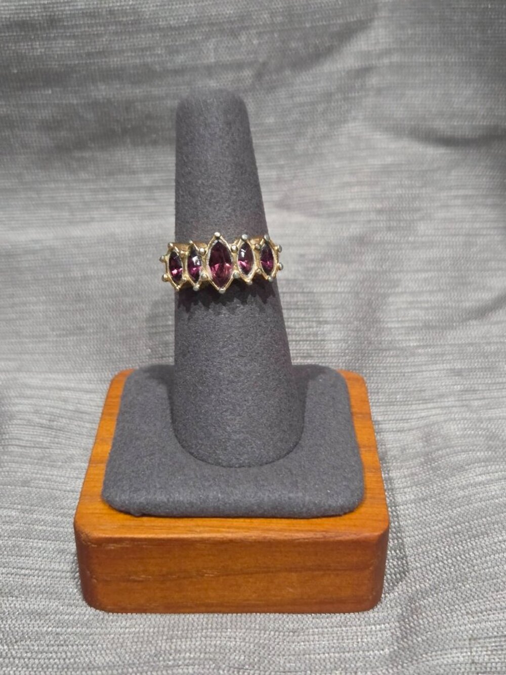 Vintage Avon "Marquis Sparkle" Ring